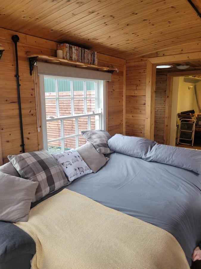 The Cabin At Forestview Farm Greenisland Exterior photo